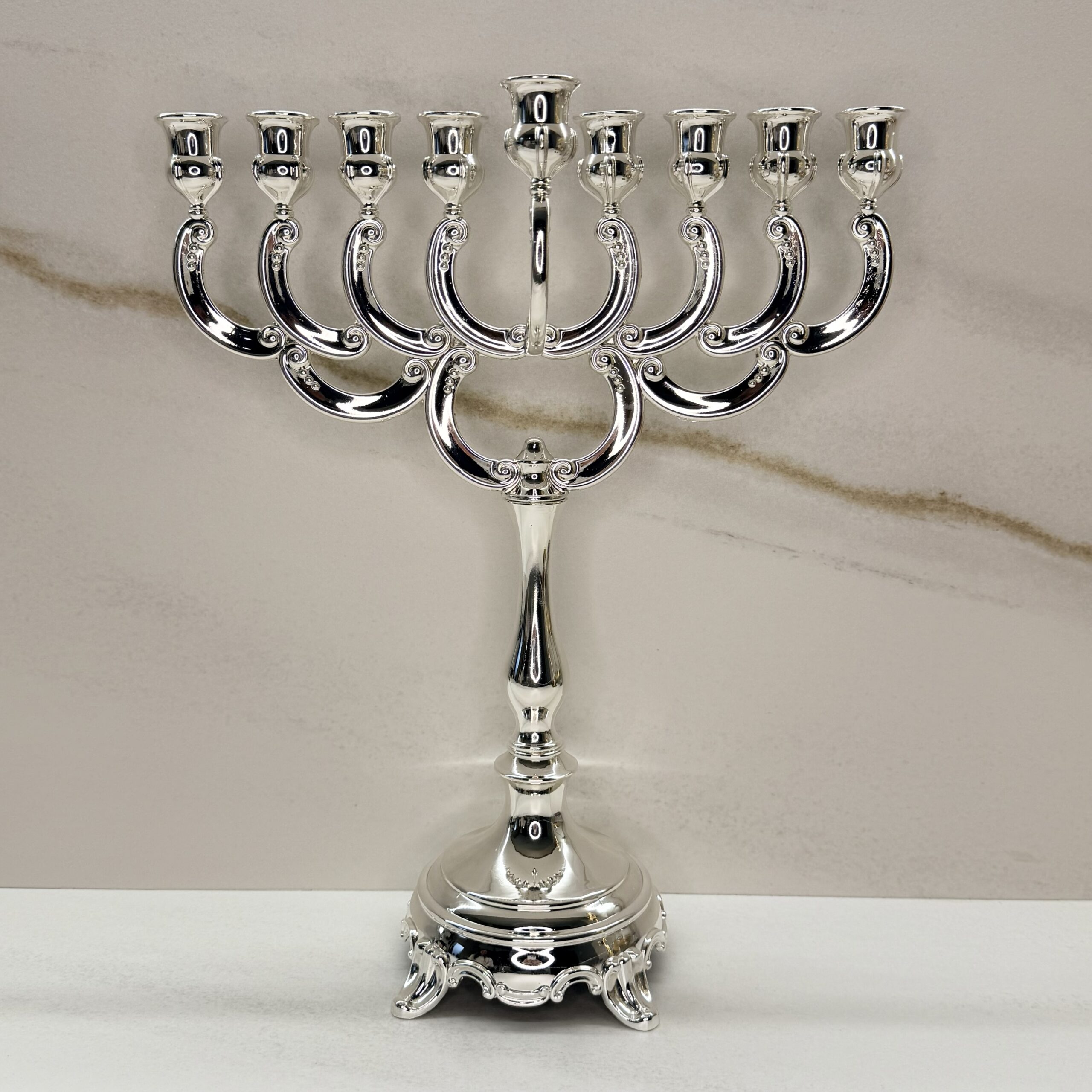 img_4992-2 חנוכיה יוקרתית דגם בראשית | כסופה 38 ס"מ – תמונה 1